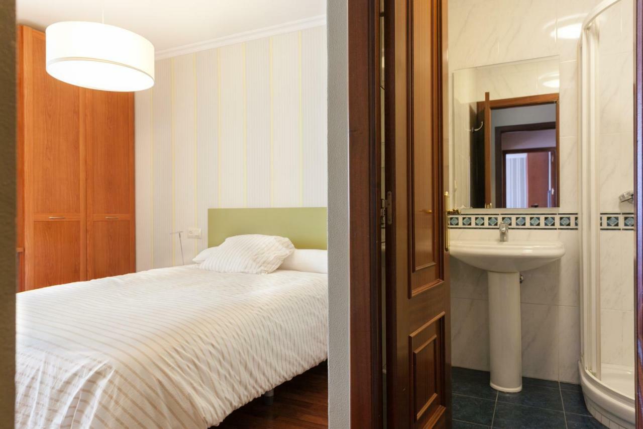 Zafiro Suites Сантьяго-де-Компостела Екстер'єр фото