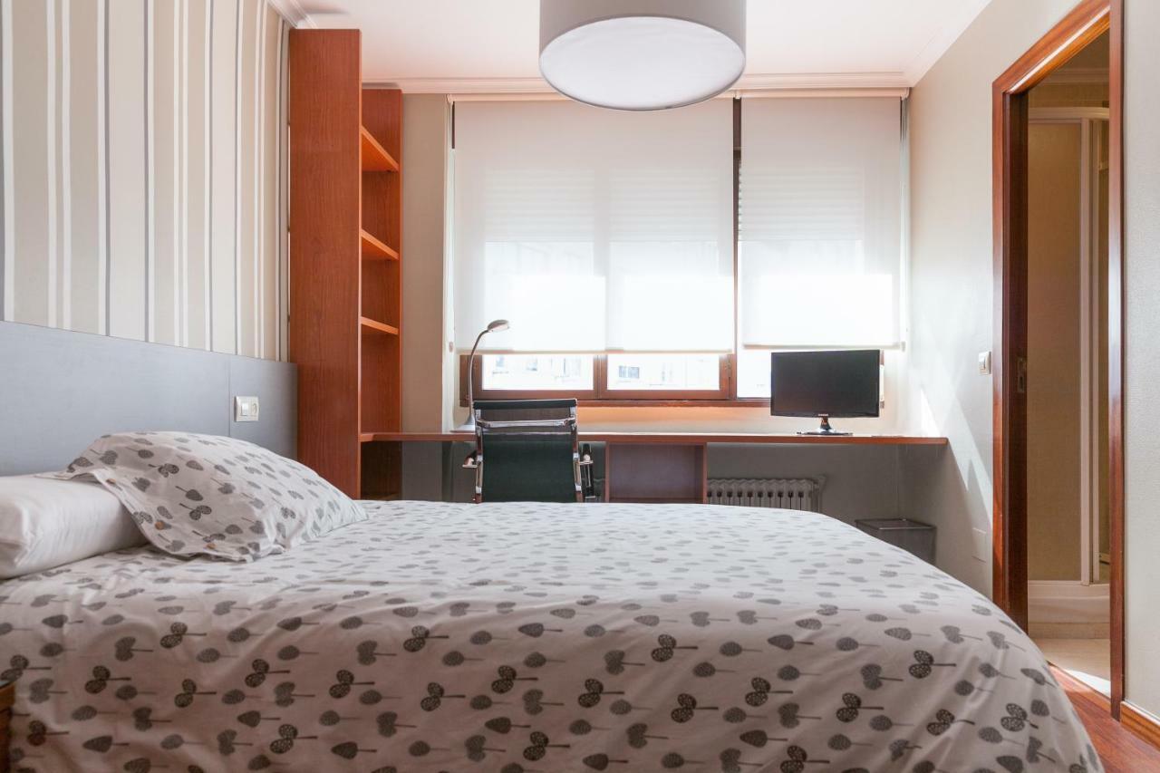 Zafiro Suites Сантьяго-де-Компостела Екстер'єр фото