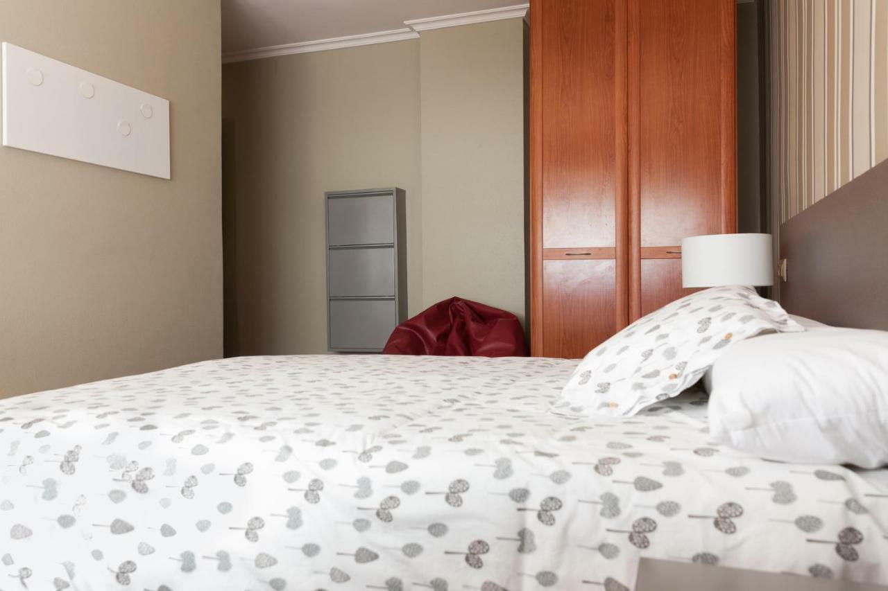 Zafiro Suites Сантьяго-де-Компостела Екстер'єр фото
